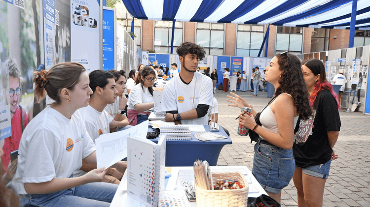 Feria de Orientación al Postulante UC